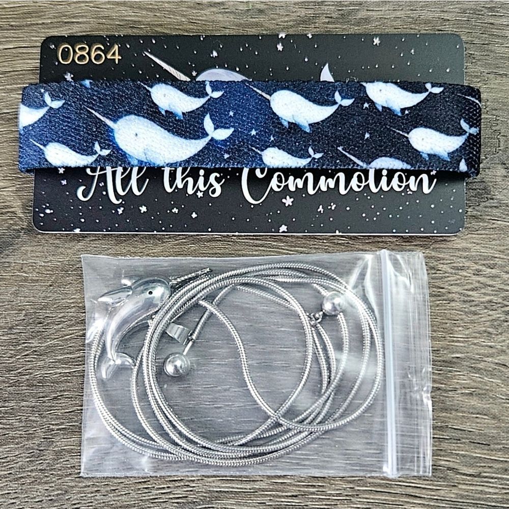 ZOX "ALL THIS COMMOTION" #864 BLOG GOLDIE NARWHAL NECKLACE Collectible WRISTBAND